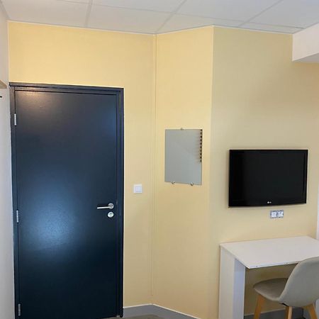 Appartel 76 Chambres Rouxmesnil-Bouteilles エクステリア 写真