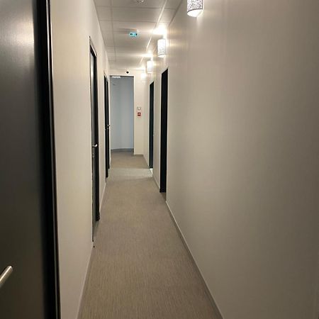 Appartel 76 Chambres Rouxmesnil-Bouteilles エクステリア 写真