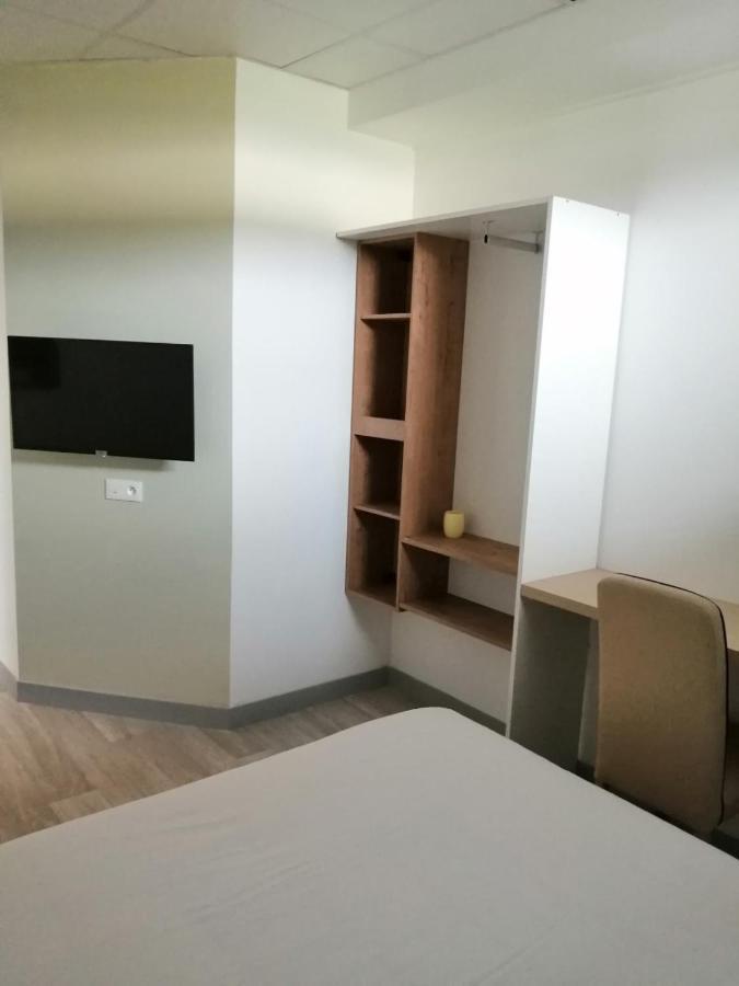 Appartel 76 Chambres Rouxmesnil-Bouteilles エクステリア 写真