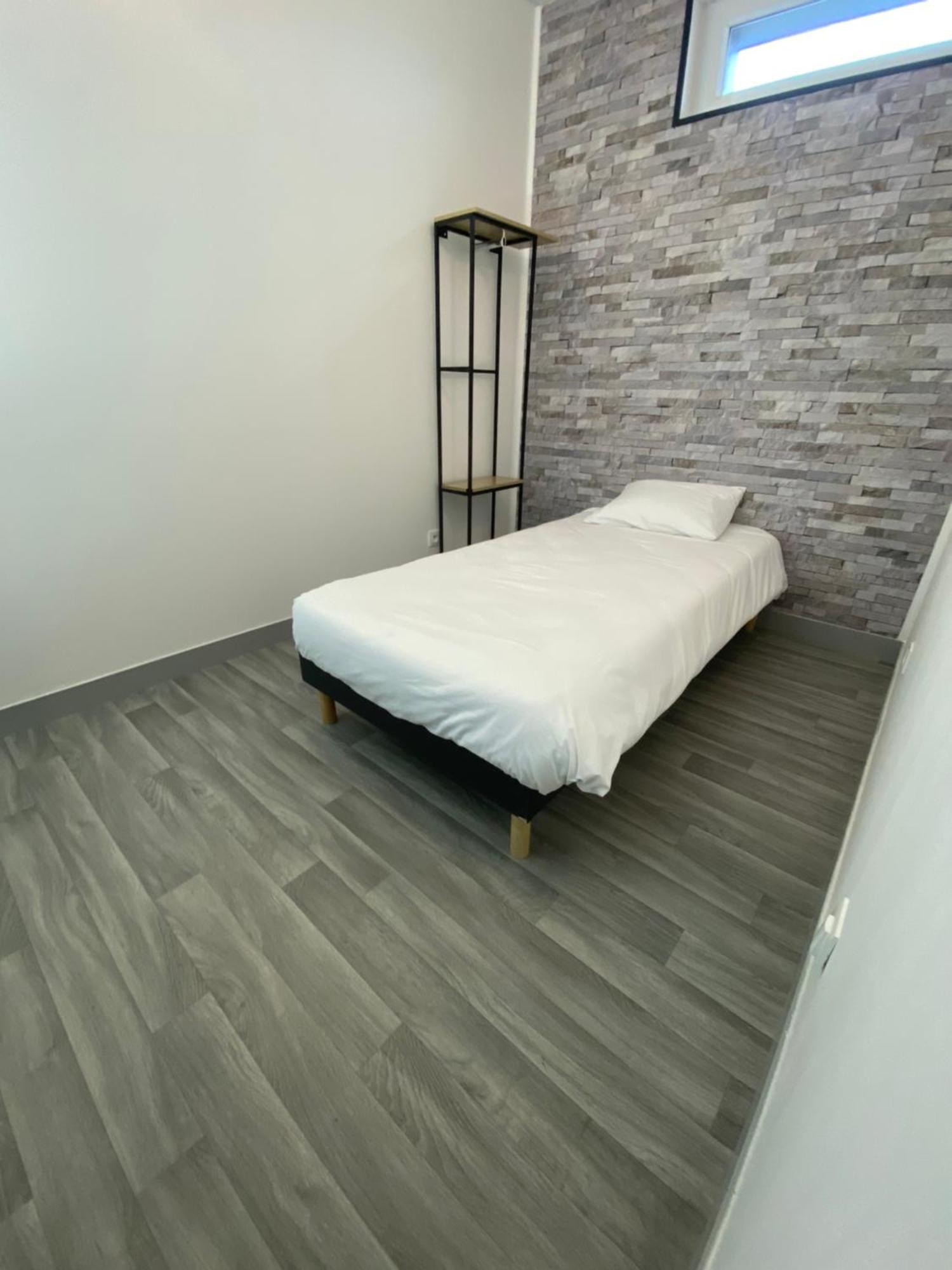 Appartel 76 Chambres Rouxmesnil-Bouteilles エクステリア 写真